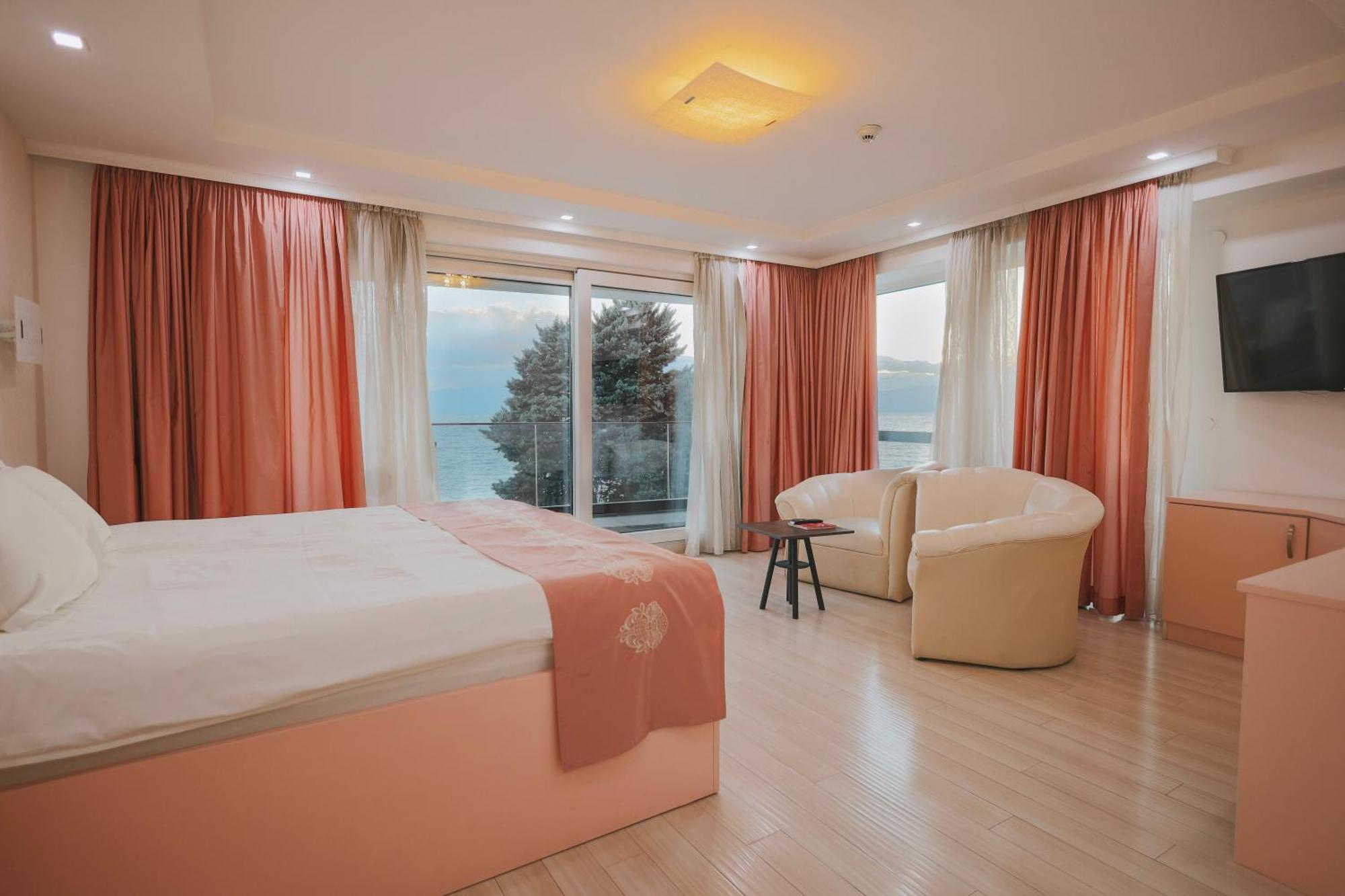 Mr.I Boutique Hotel & Bar Ohrid Exterior foto